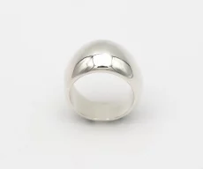 BA 105
